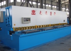 剪板機(jī)廠家向您普及折彎機(jī)操作方法