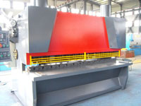 剪板機(jī)價(jià)格與產(chǎn)品及銷售之間的關(guān)系