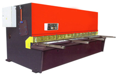 一味的提高剪板機技能技術(shù)是否適合我國現(xiàn)下的發(fā)展呢